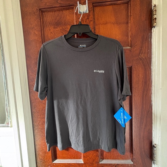 NWT Columbia Women's Lrg PFG Uncharted Graphic T-Shirt in Shark Gray - Picture 4 of 11